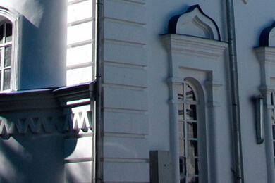 Puzzle church spring